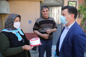 Başkan Çetin Şehit Annelerimizi Unutmadı